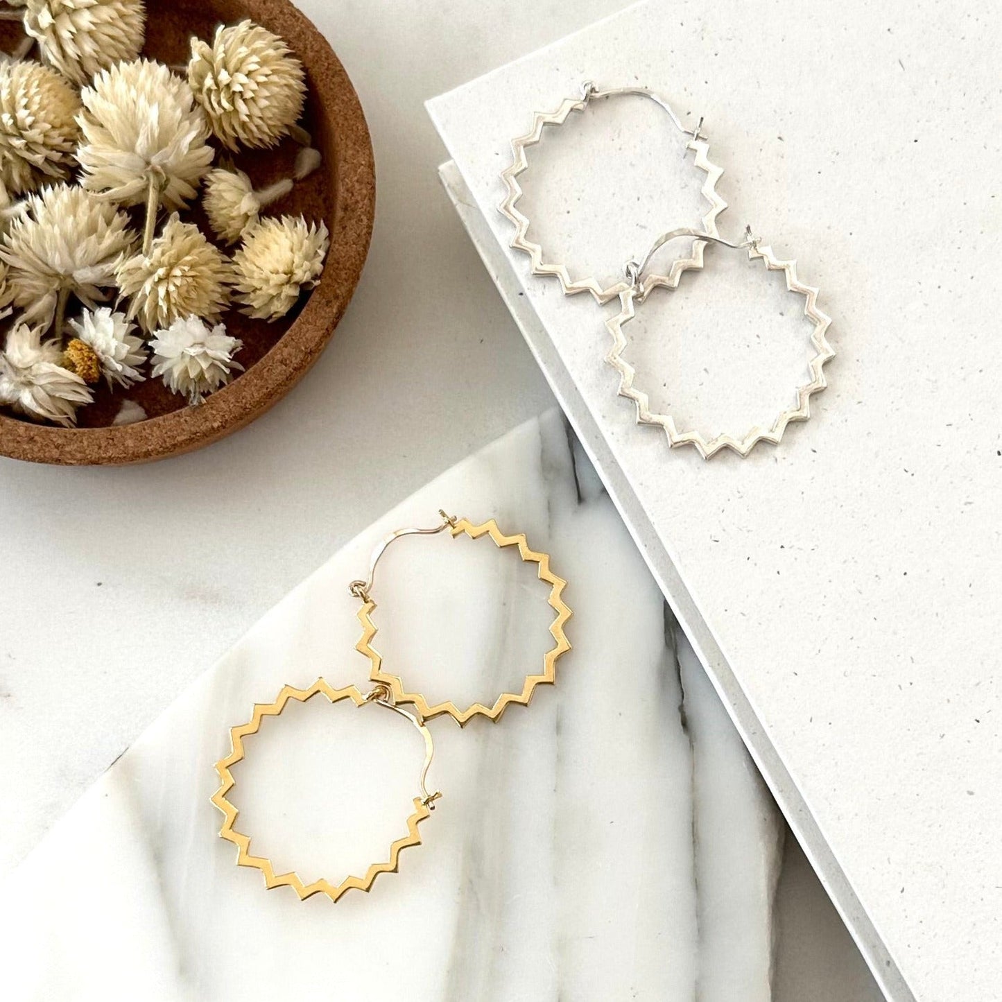 SILVER POINTE HOOPS - Sarah Cecelia Jewelry & Metal Goods