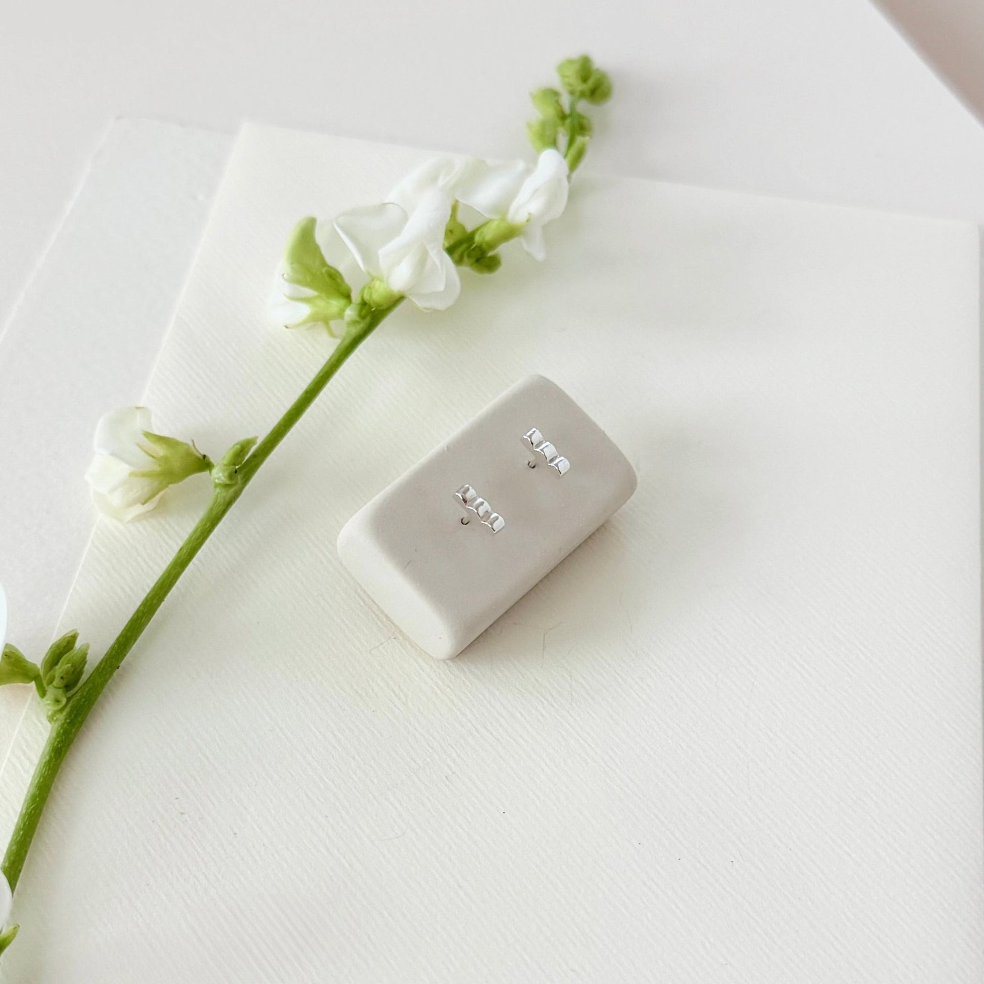 SILVER SCALA MINI BAR STUDS - Sarah Cecelia Jewelry & Metal Goods